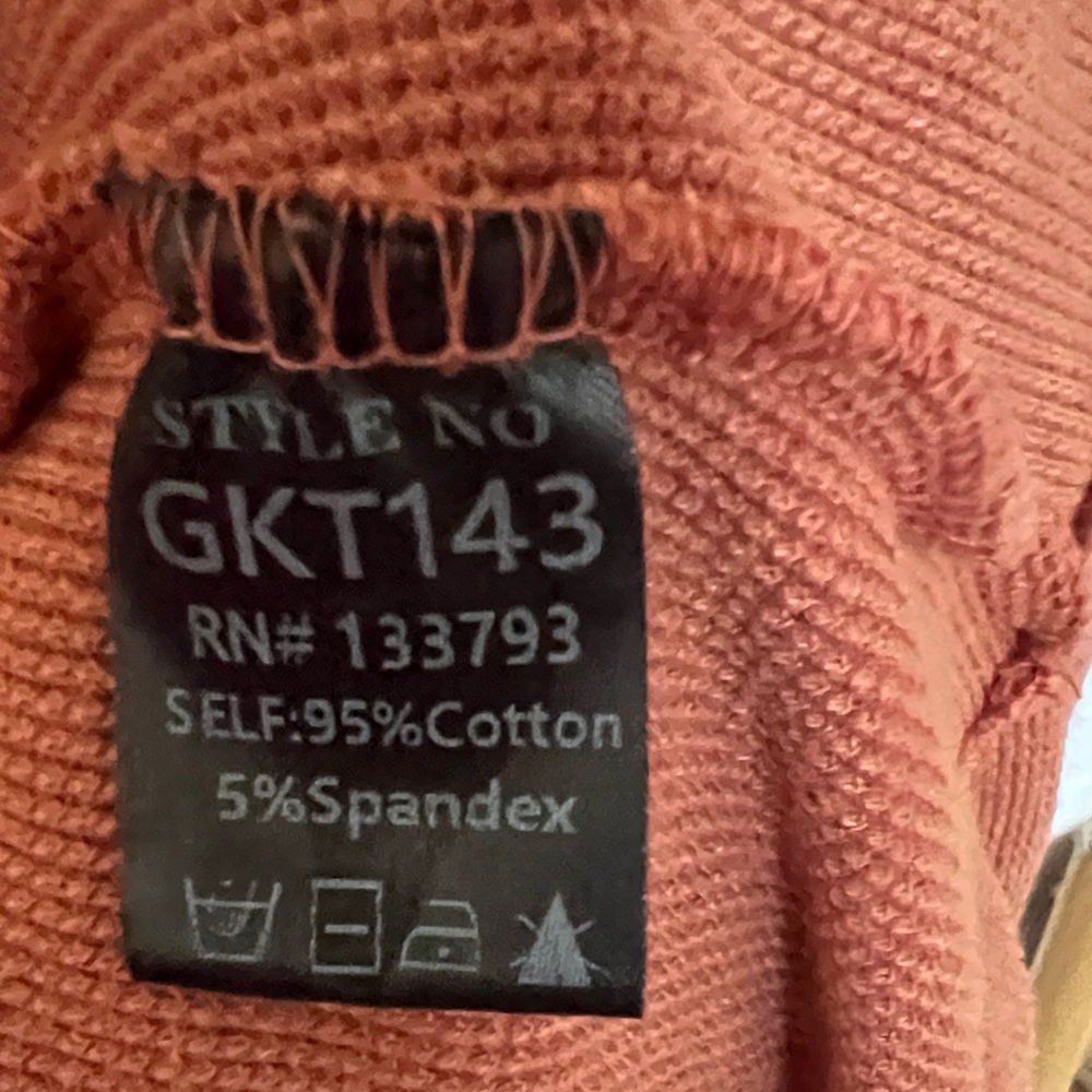 POL Rust Long Sleeve Button Top - Picture 4 of 4